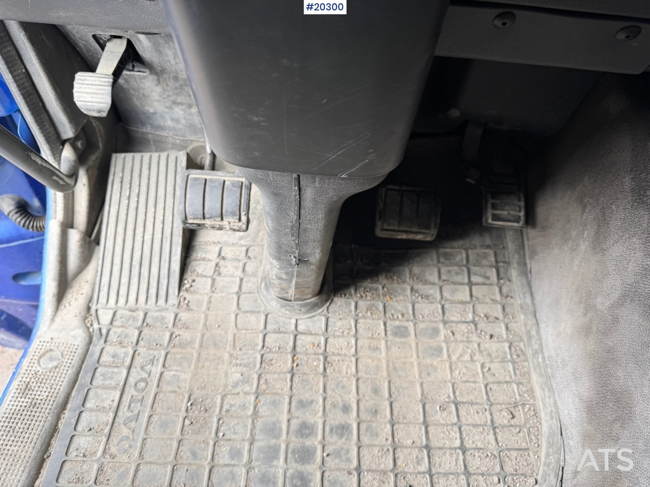 Tractor unit Volvo FH16: picture 23
