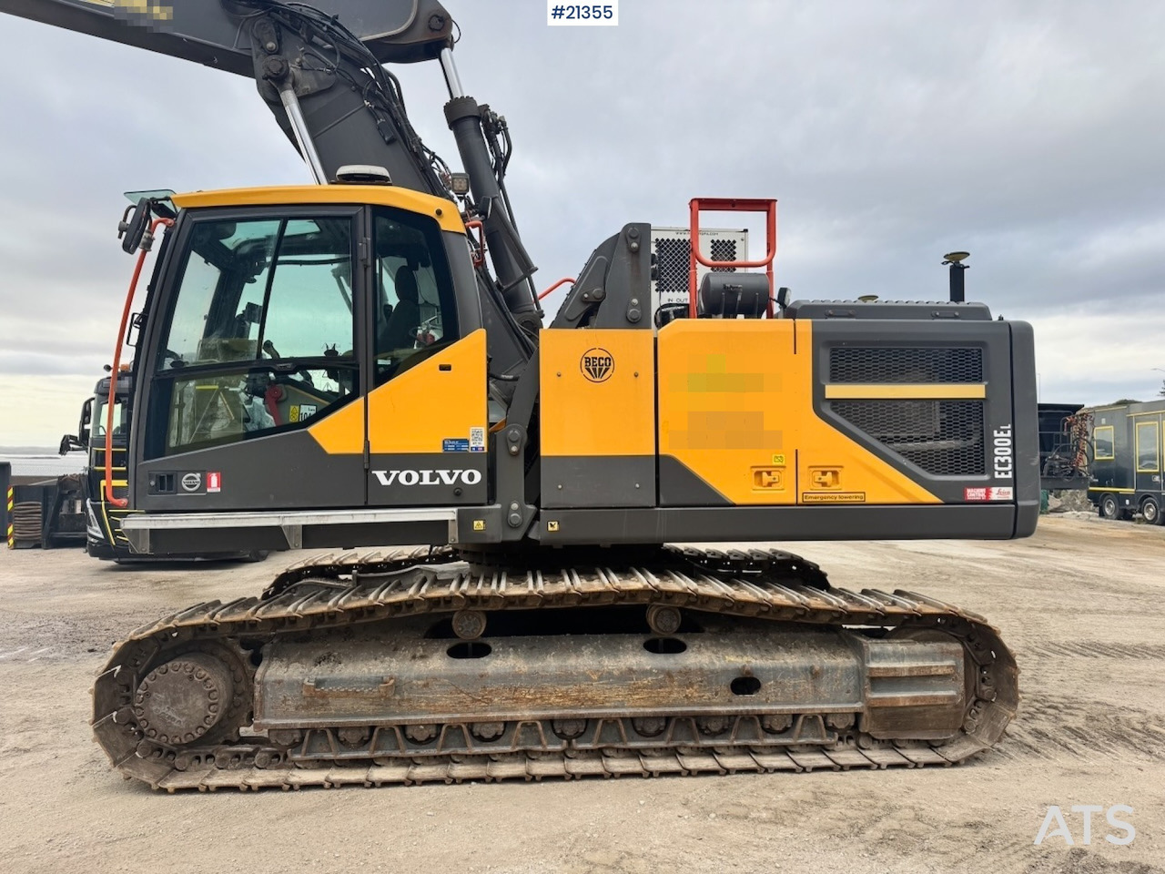 Crawler excavator Volvo EC300 EL: picture 13