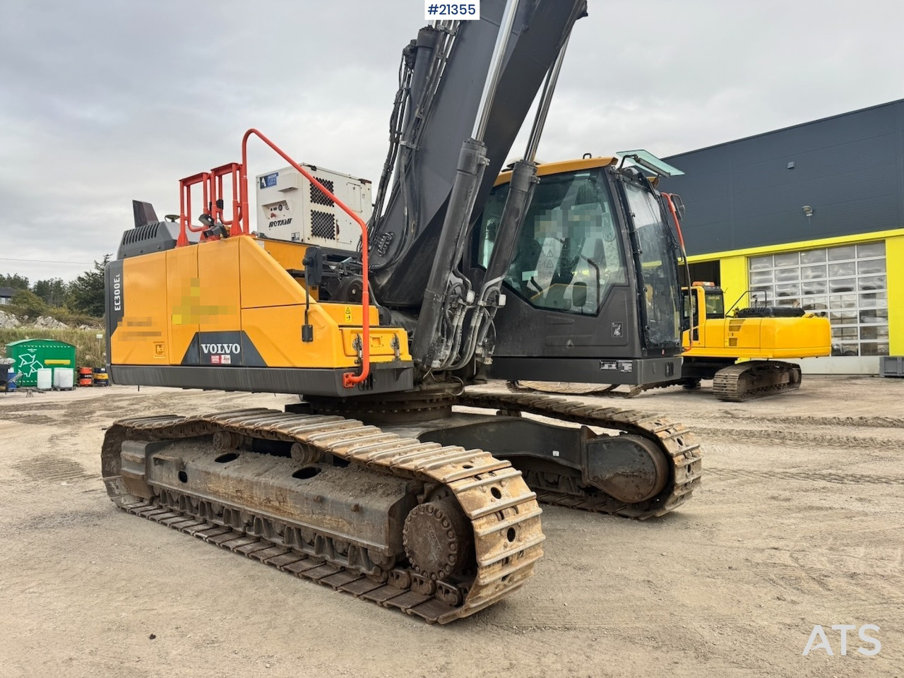 Crawler excavator Volvo EC300 EL: picture 11