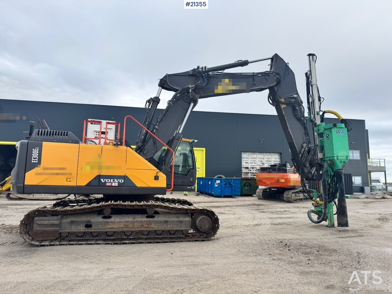 Crawler excavator Volvo EC300 EL: picture 10