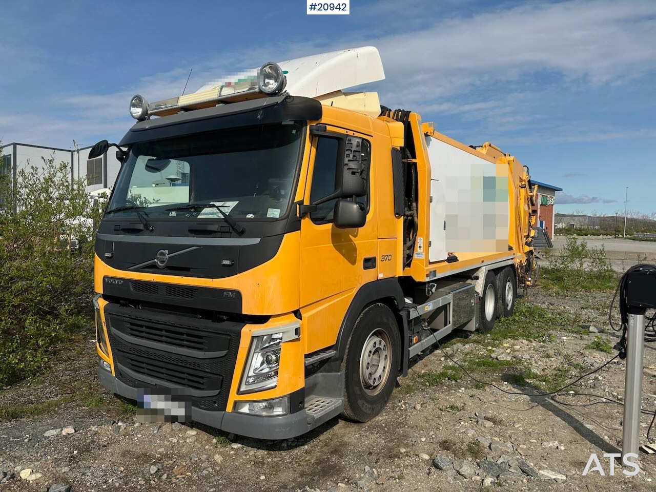 Volvo FM 370 6x2 - 2 kammer renovasjonsbil - Garbage truck: picture 1 Volvo FM 370 6x2 - 2 kammer renovasjonsbil - Garbage truck: picture 1