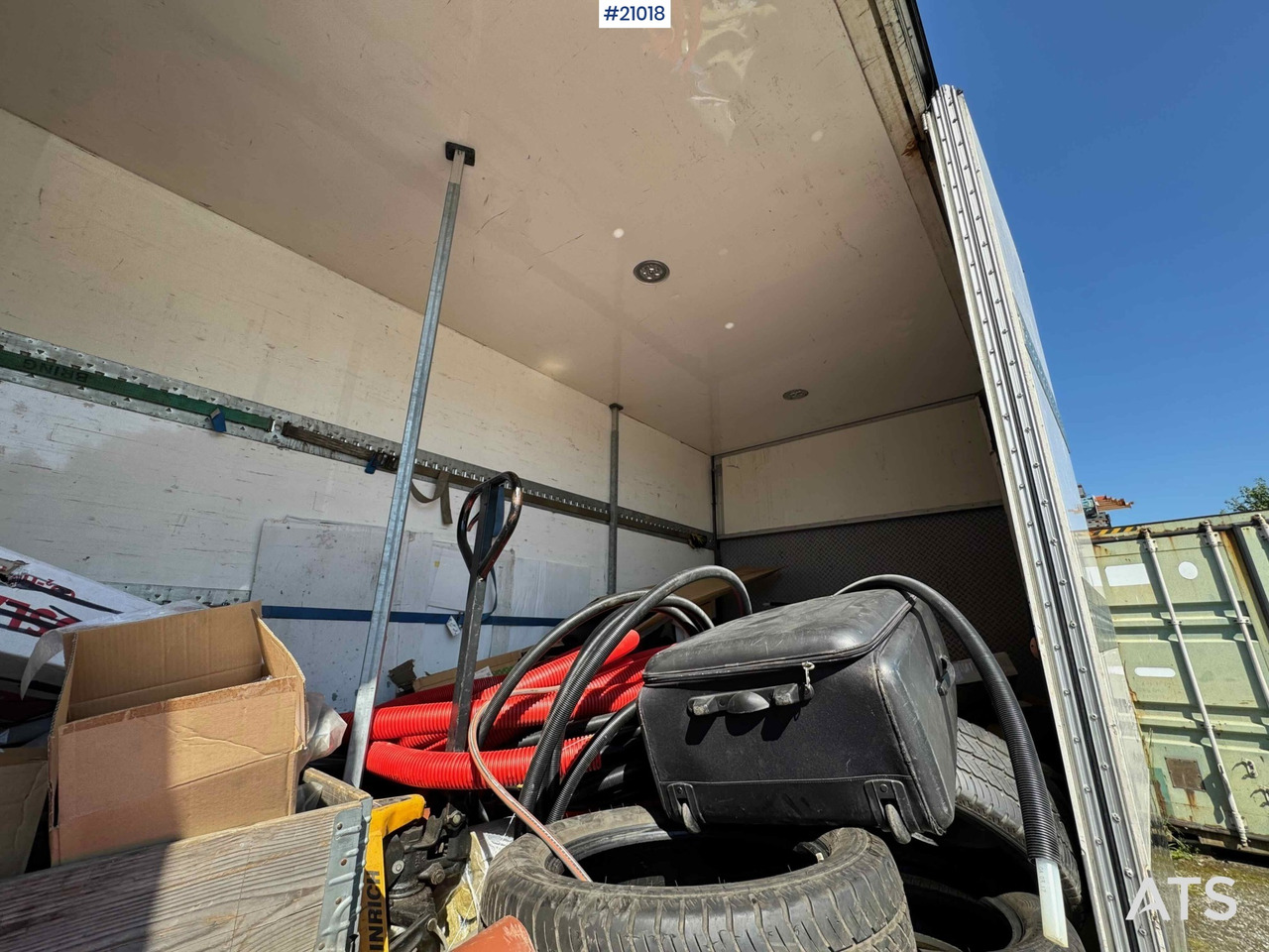 Box truck Volvo FM 370: picture 14 Box truck Volvo FM 370: picture 14