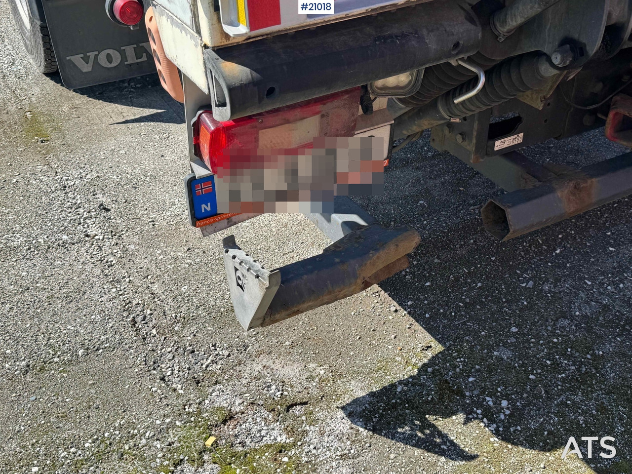 Box truck Volvo FM 370: picture 23 Box truck Volvo FM 370: picture 23