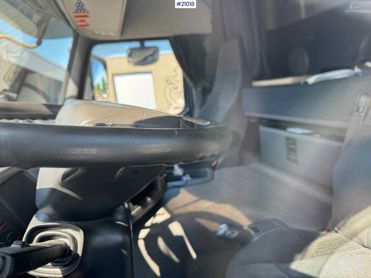 Box truck Volvo FM 370: picture 30 Box truck Volvo FM 370: picture 30