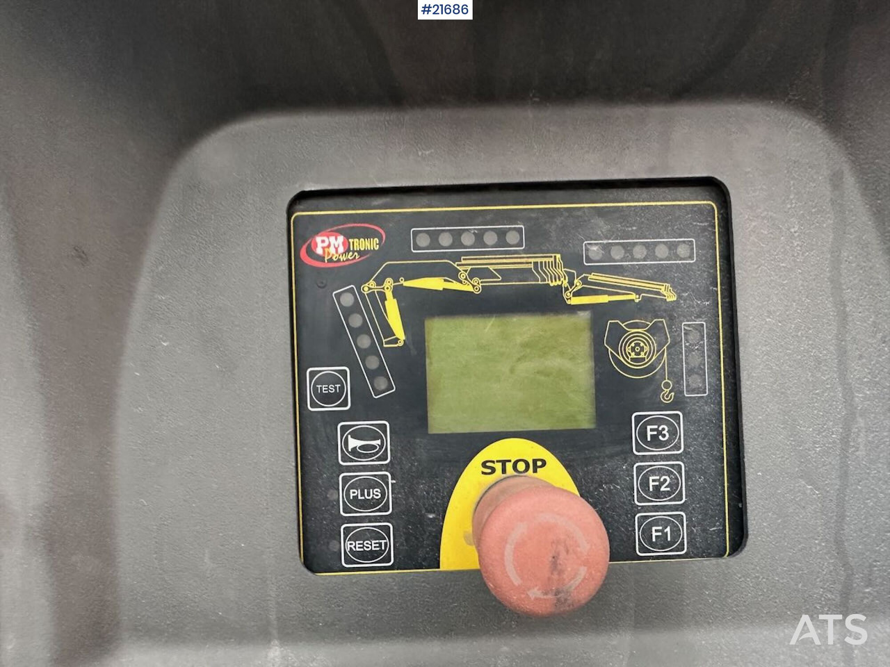 Leasing of Volvo FM12 Globetrotter 6x4 kranbil m/ bak montert 18 t/m kran og vinsj. SE VIDEO Volvo FM12 Globetrotter 6x4 kranbil m/ bak montert 18 t/m kran og vinsj. SE VIDEO: picture 36 Leasing of Volvo FM12 Globetrotter 6x4 kranbil m/ bak montert 18 t/m kran og vinsj. SE VIDEO Volvo FM12 Globetrotter 6x4 kranbil m/ bak montert 18 t/m kran og vinsj. SE VIDEO: picture 36