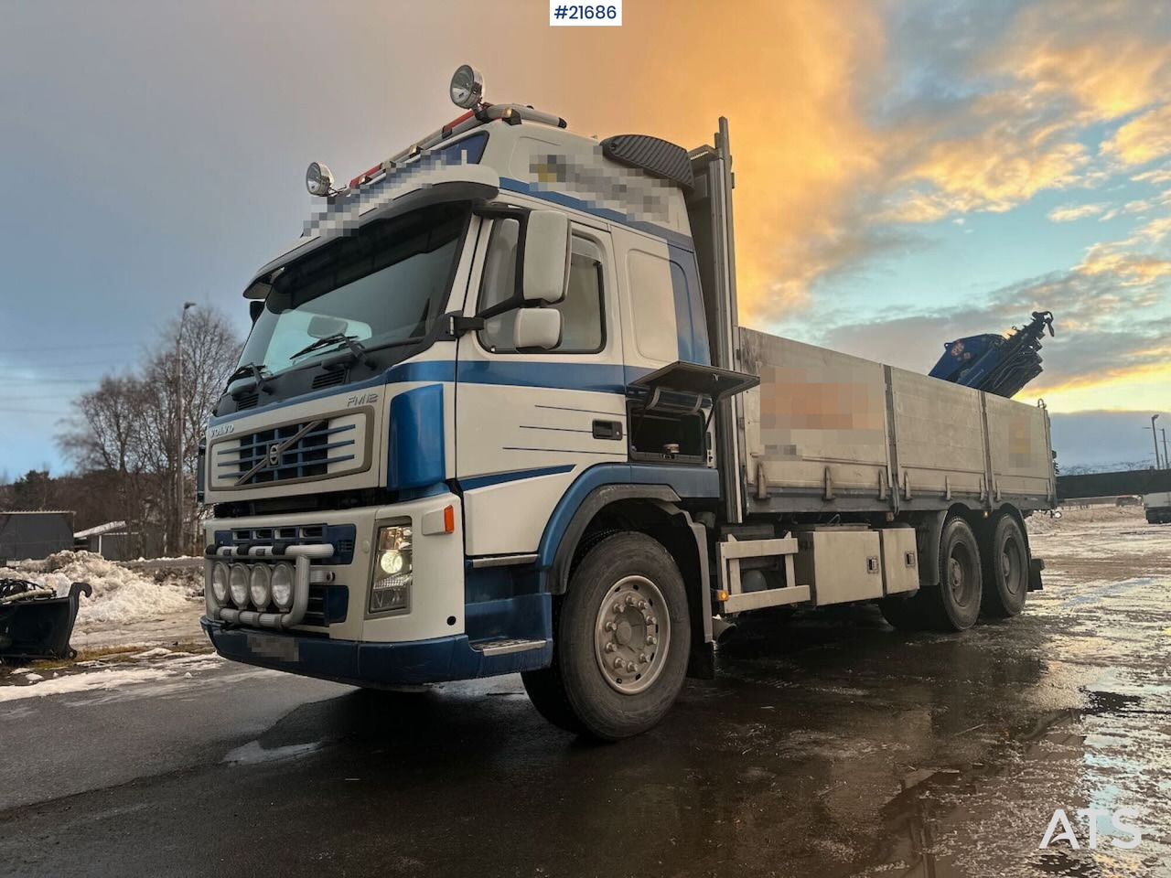 Volvo FM12 Globetrotter 6x4 kranbil m/ bak montert 18 t/m kran og vinsj. SE VIDEO - Crane truck: picture 1 Volvo FM12 Globetrotter 6x4 kranbil m/ bak montert 18 t/m kran og vinsj. SE VIDEO - Crane truck: picture 1