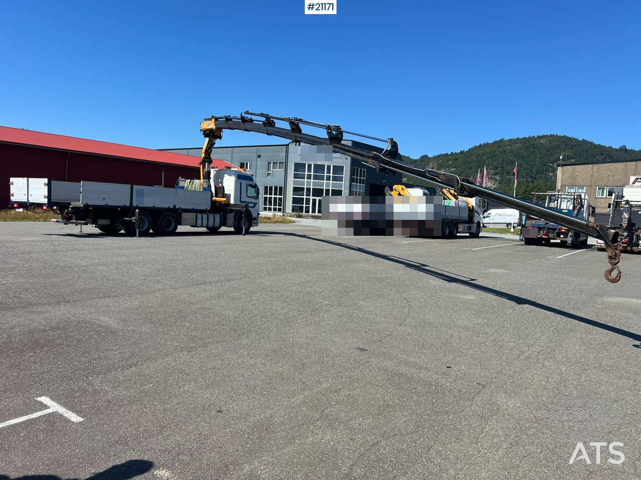 Crane truck Volvo FM480: picture 12
