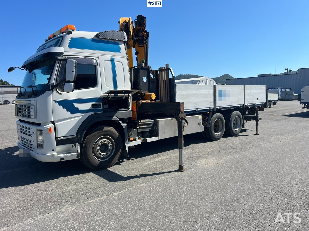 Crane truck Volvo FM480: picture 11