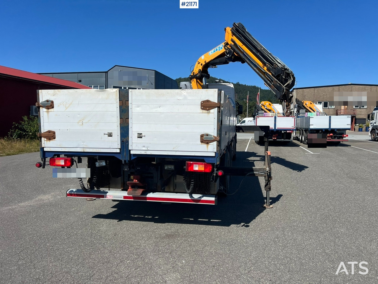 Crane truck Volvo FM480: picture 17