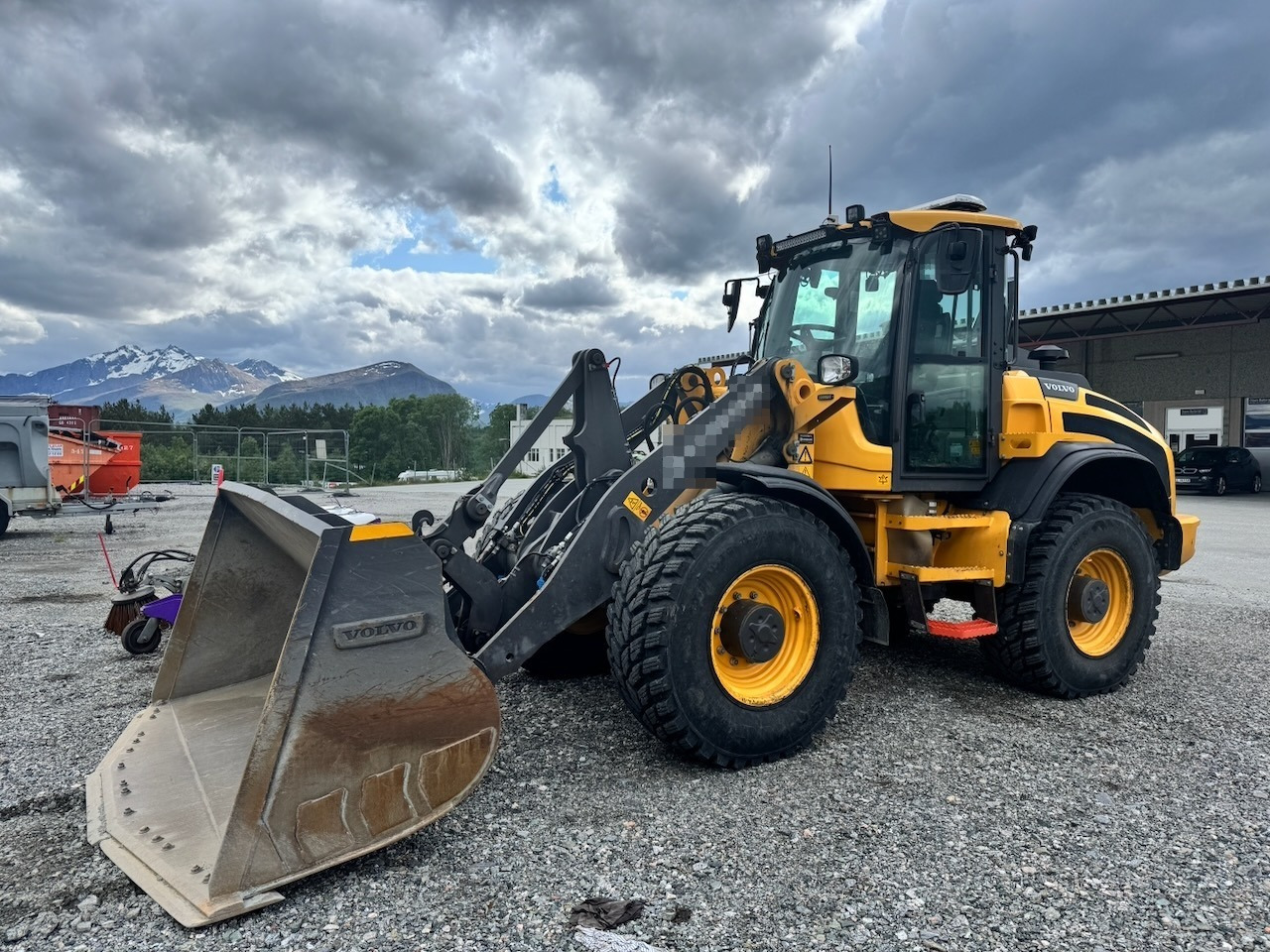 Volvo L45H - Wheel loader: picture 1 Volvo L45H - Wheel loader: picture 1