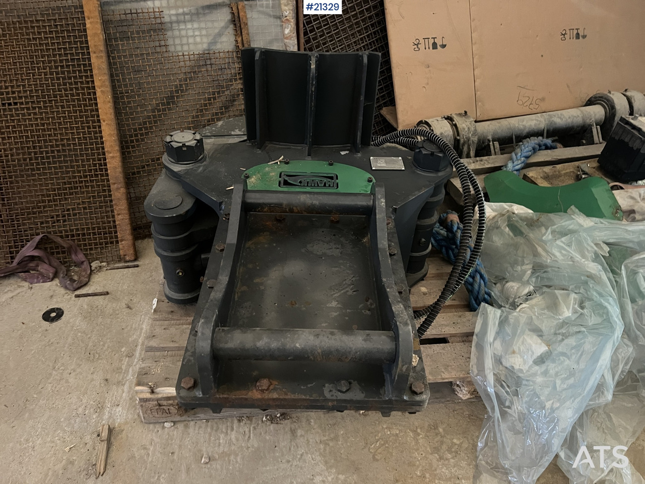 Yantai hawk 350 - Grapple: picture 4 Yantai hawk 350 - Grapple: picture 4