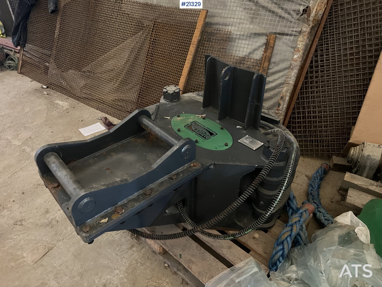Yantai hawk 350 - Grapple: picture 5 Yantai hawk 350 - Grapple: picture 5