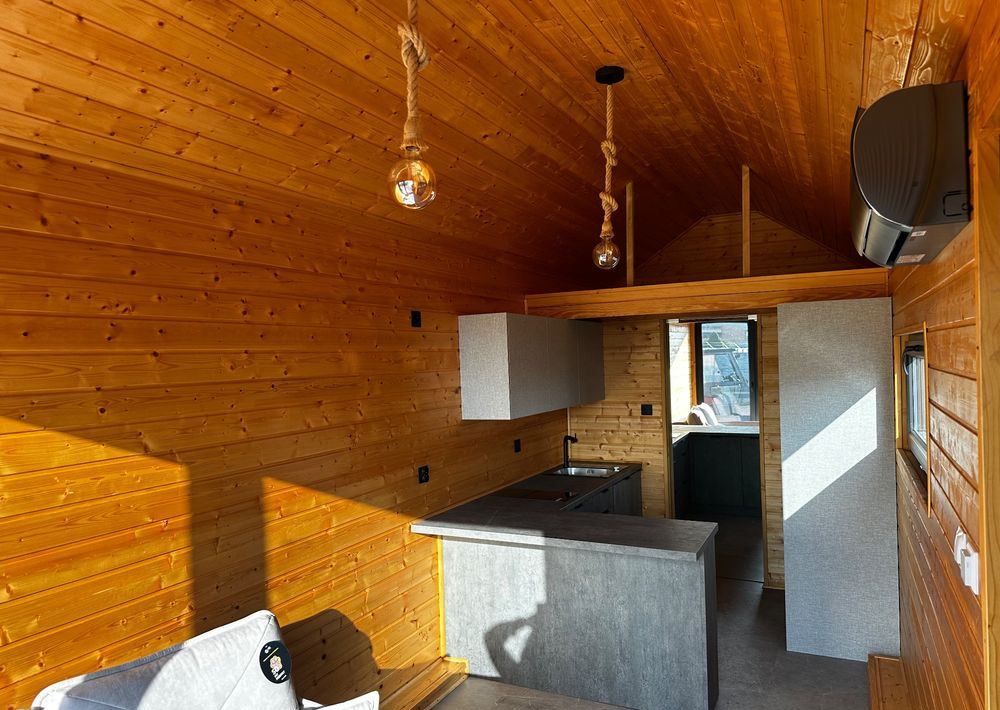 Boro Drewniany DOMEK MOBILNY na przyczepie 7,5m x 2,5m - Camper: picture 4 Boro Drewniany DOMEK MOBILNY na przyczepie 7,5m x 2,5m - Camper: picture 4