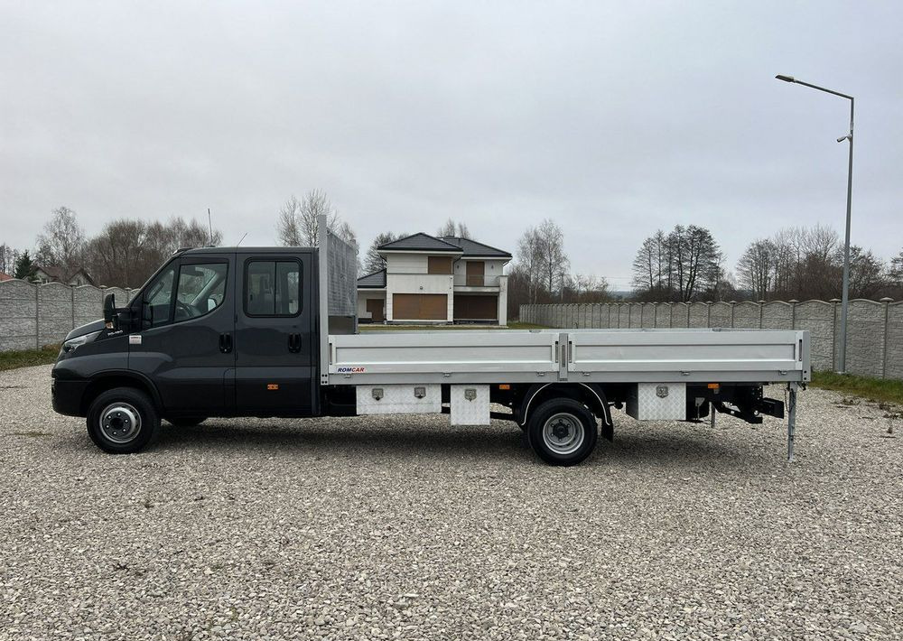 Iveco Daily 70C18 7-osobowy Doka_Brygadowy Skrzynia_5m + HAK 3.0/180KM - Dropside/ Flatbed truck: picture 4 Iveco Daily 70C18 7-osobowy Doka_Brygadowy Skrzynia_5m + HAK 3.0/180KM - Dropside/ Flatbed truck: picture 4