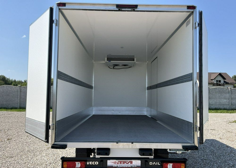 Refrigerated van Iveco Daily: picture 8