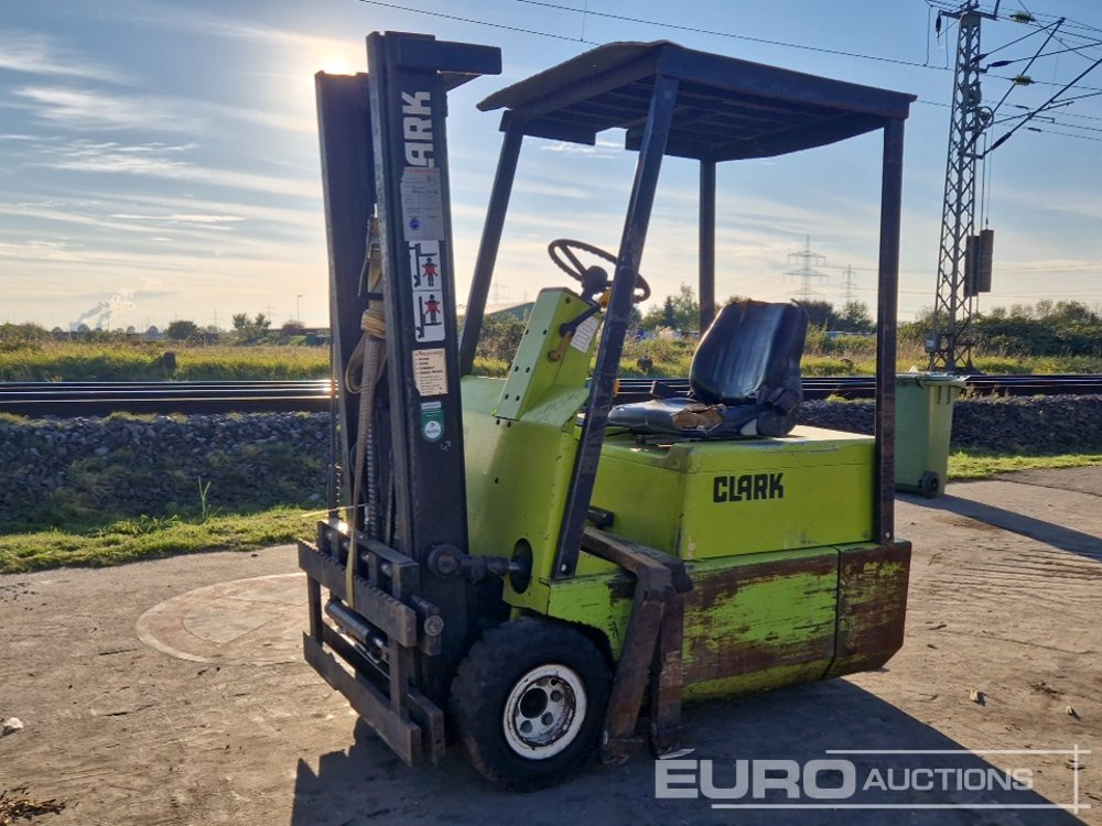 1988 Clark TM15 - Electric forklift: picture 1 1988 Clark TM15 - Electric forklift: picture 1