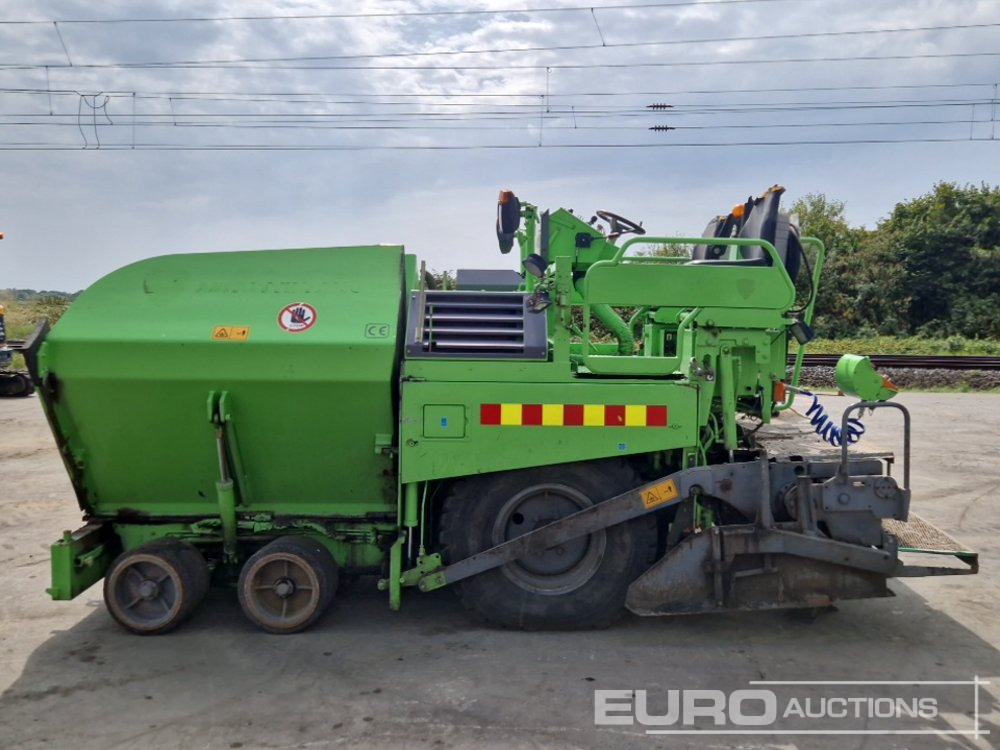 2007 CAT BB-730 - Asphalt paver: picture 2 2007 CAT BB-730 - Asphalt paver: picture 2