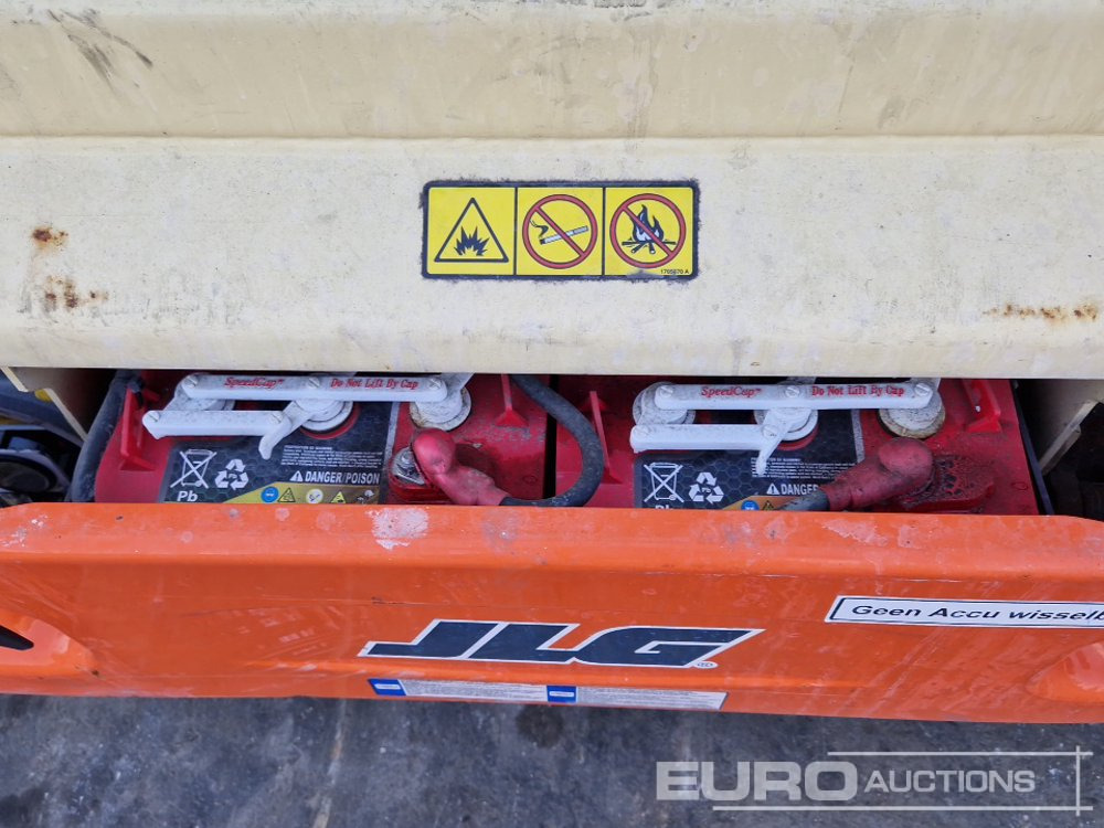 Aerial platform 2010 JLG 2646ES: picture 18