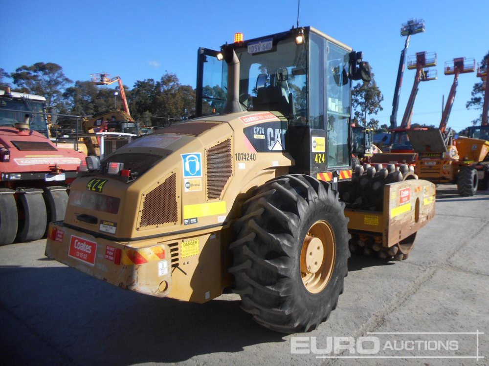 2011 CAT CP74 - Roller: picture 1 2011 CAT CP74 - Roller: picture 1