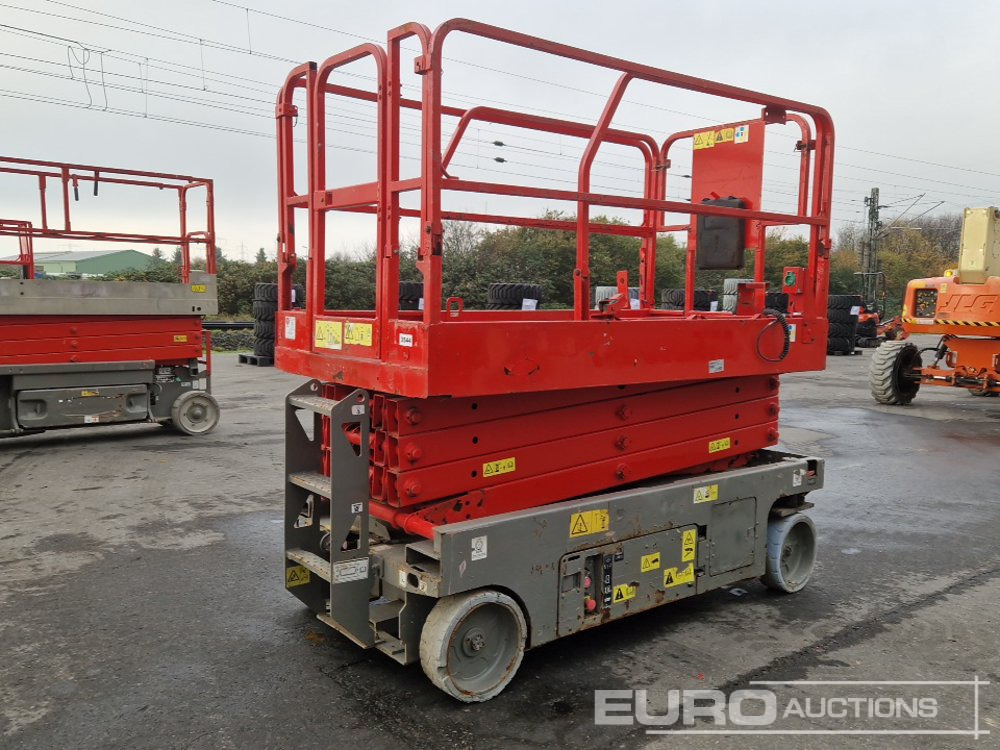 2011 Genie GS-2646 - Scissor lift: picture 1 2011 Genie GS-2646 - Scissor lift: picture 1