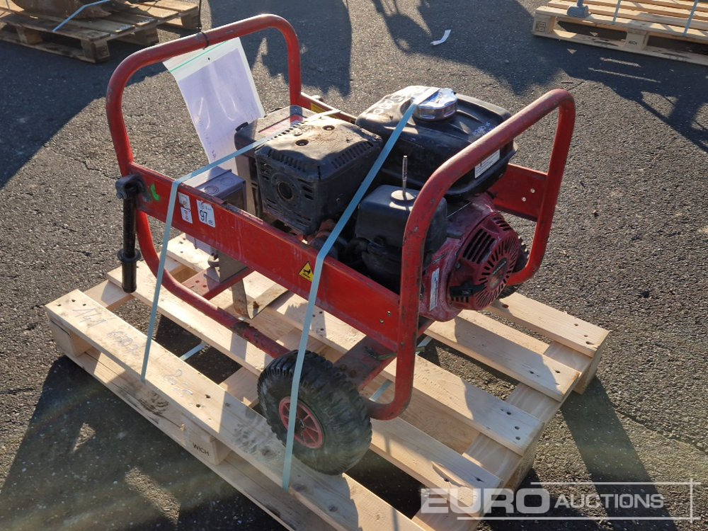 2011 Pramac E8000 - Generator set: picture 4 2011 Pramac E8000 - Generator set: picture 4