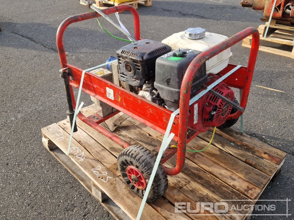 2011 Pramac E8000 - Generator set: picture 2 2011 Pramac E8000 - Generator set: picture 2