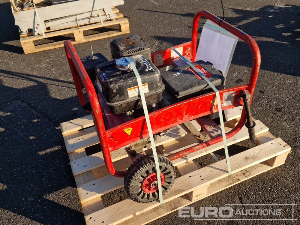 2011 Pramac E8000 - Generator set: picture 1 2011 Pramac E8000 - Generator set: picture 1