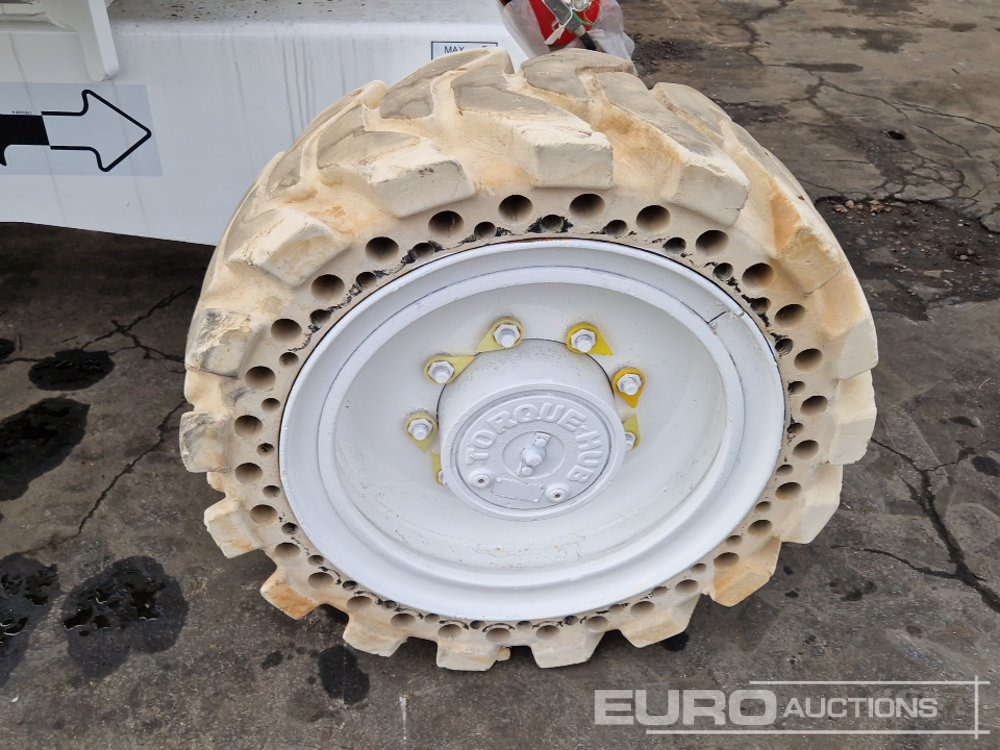 2012 JLG 340AJ - Articulated boom: picture 2 2012 JLG 340AJ - Articulated boom: picture 2