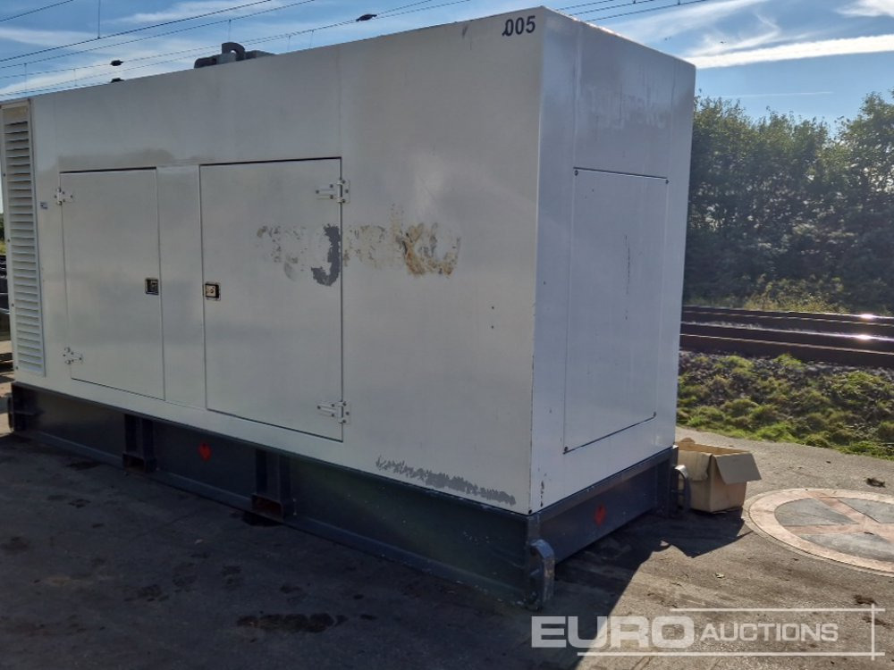 2013 Aggreko GHP/QSL9-G8 237kW Static Diesel Generator - Generator set: picture 3 2013 Aggreko GHP/QSL9-G8 237kW Static Diesel Generator - Generator set: picture 3