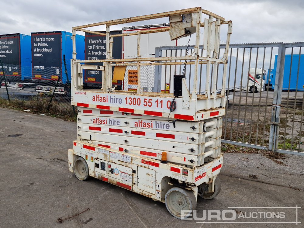 2013 Genie GS3232 - Aerial platform: picture 3 2013 Genie GS3232 - Aerial platform: picture 3