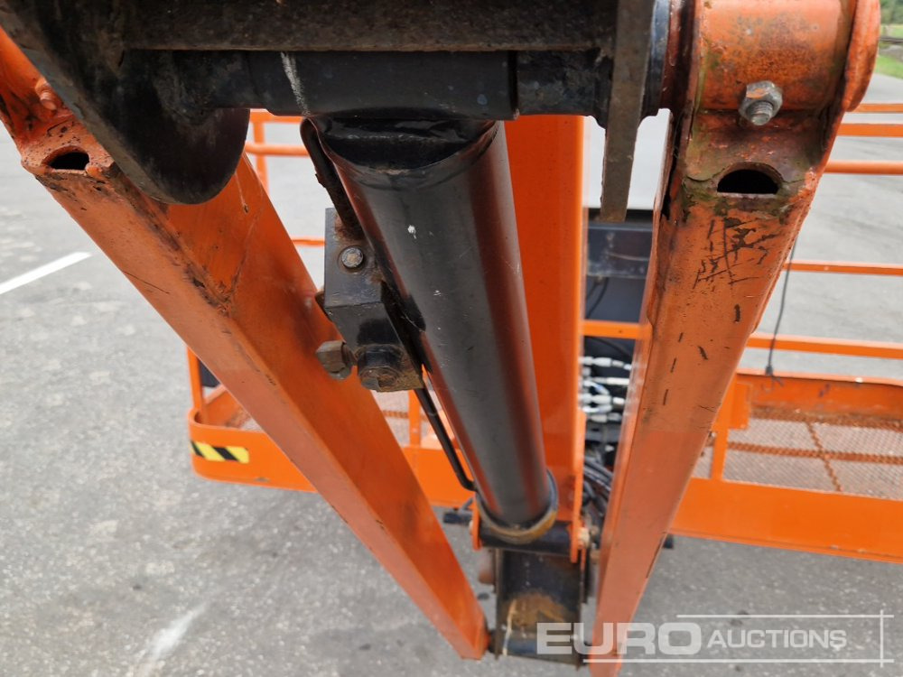 Aerial platform 2013 JLG 860SJ: picture 18