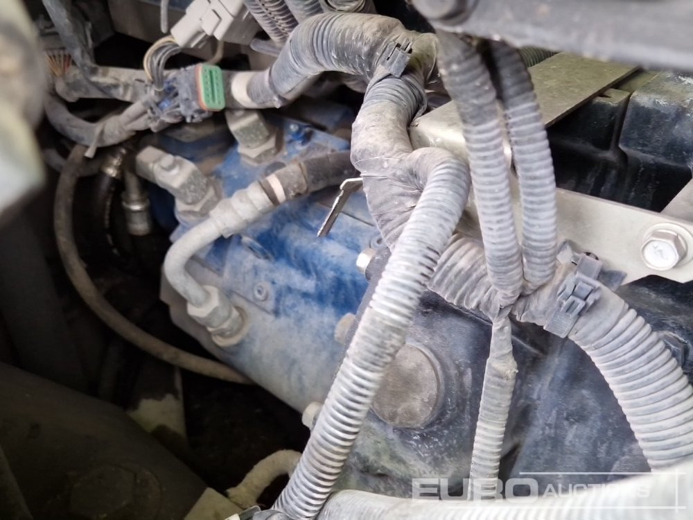 Mini excavator 2013 Yanmar ViO80-U: picture 17