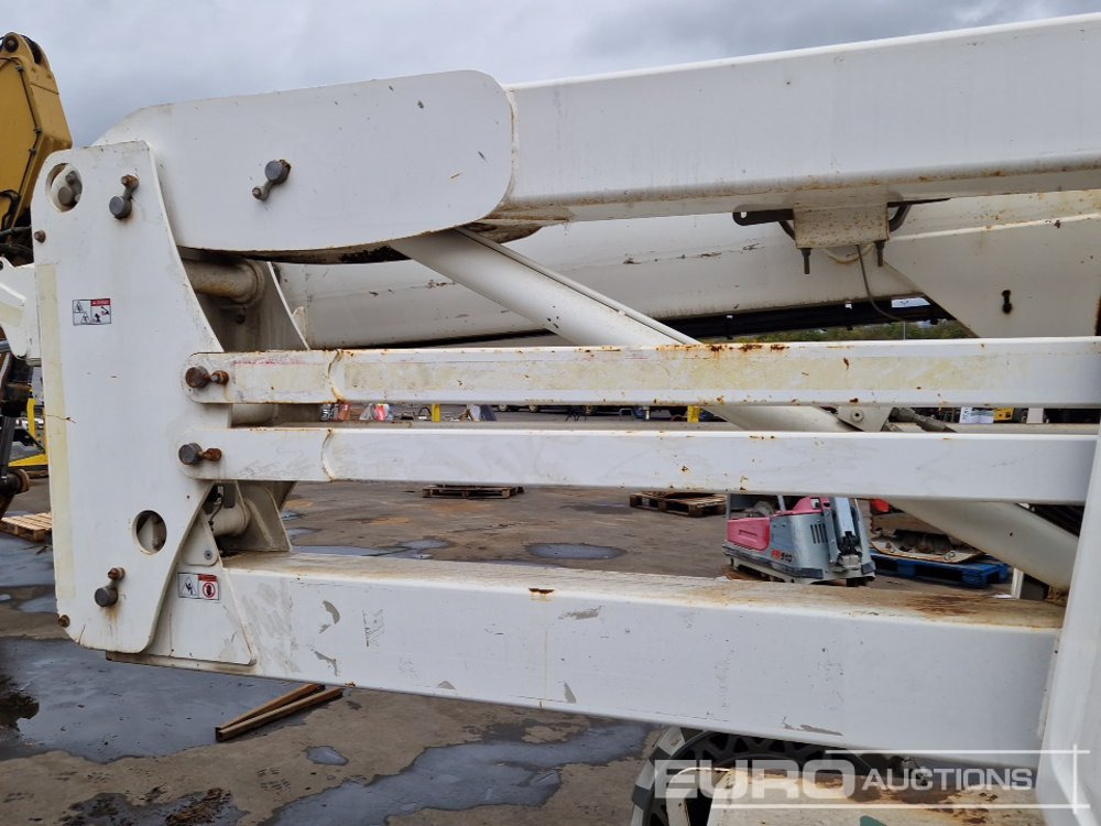 Articulated boom 2014 Haulotte HA16RTJ PRO: picture 23