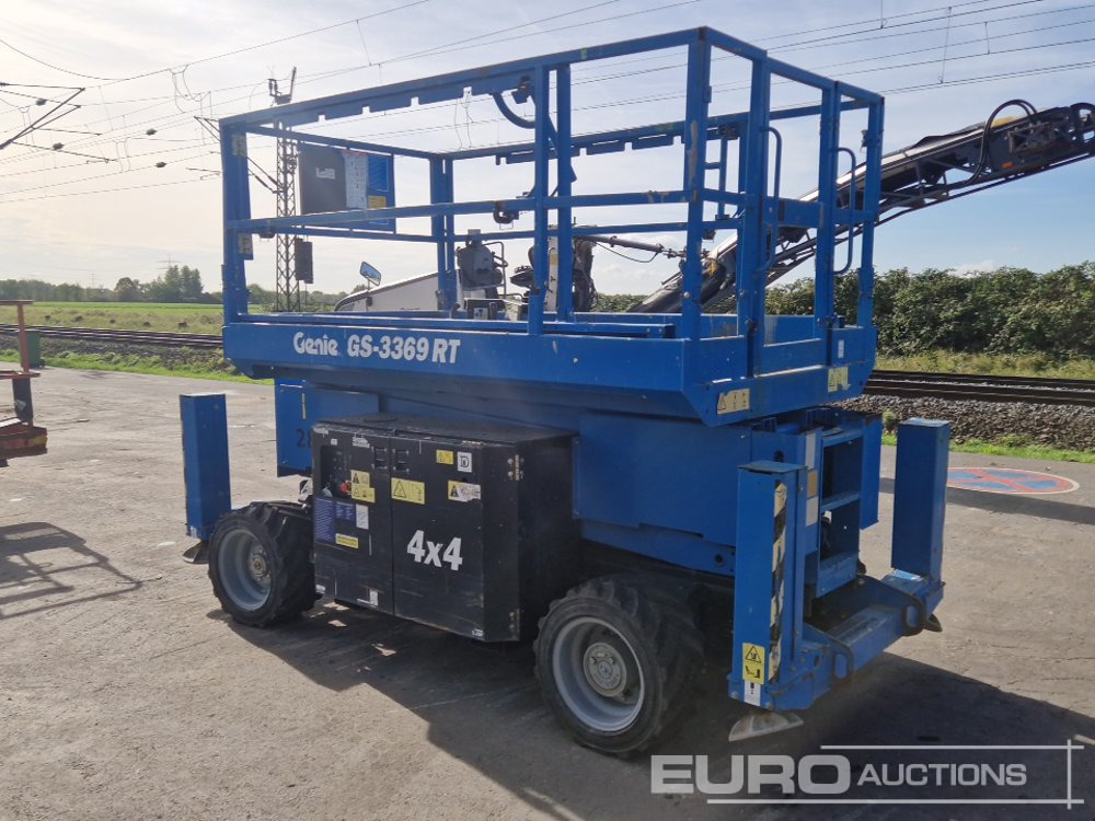 2015 Genie GS3369RT - Aerial platform: picture 3 2015 Genie GS3369RT - Aerial platform: picture 3