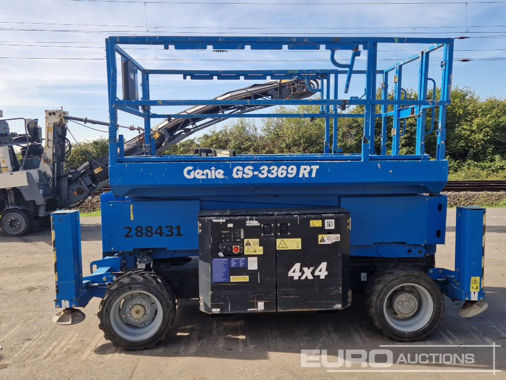 2015 Genie GS3369RT - Aerial platform: picture 2 2015 Genie GS3369RT - Aerial platform: picture 2