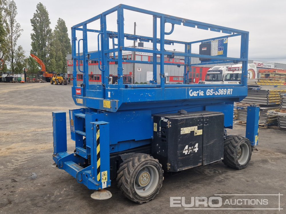 2015 Genie GS3369RT - Aerial platform: picture 4 2015 Genie GS3369RT - Aerial platform: picture 4
