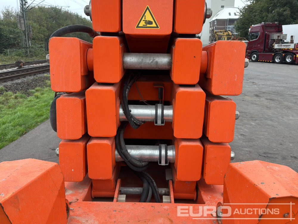 Aerial platform 2015 PB Lifttechnik S225-12ES: picture 11