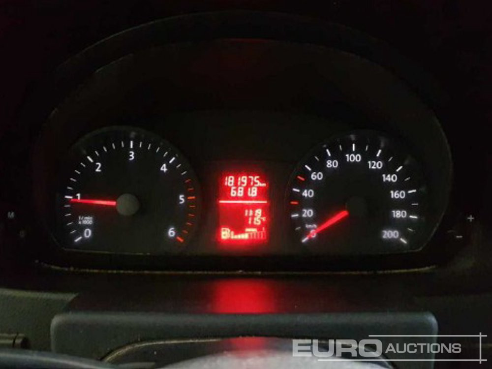 2015 Volkswagen Crafter - Flatbed van: picture 5 2015 Volkswagen Crafter - Flatbed van: picture 5