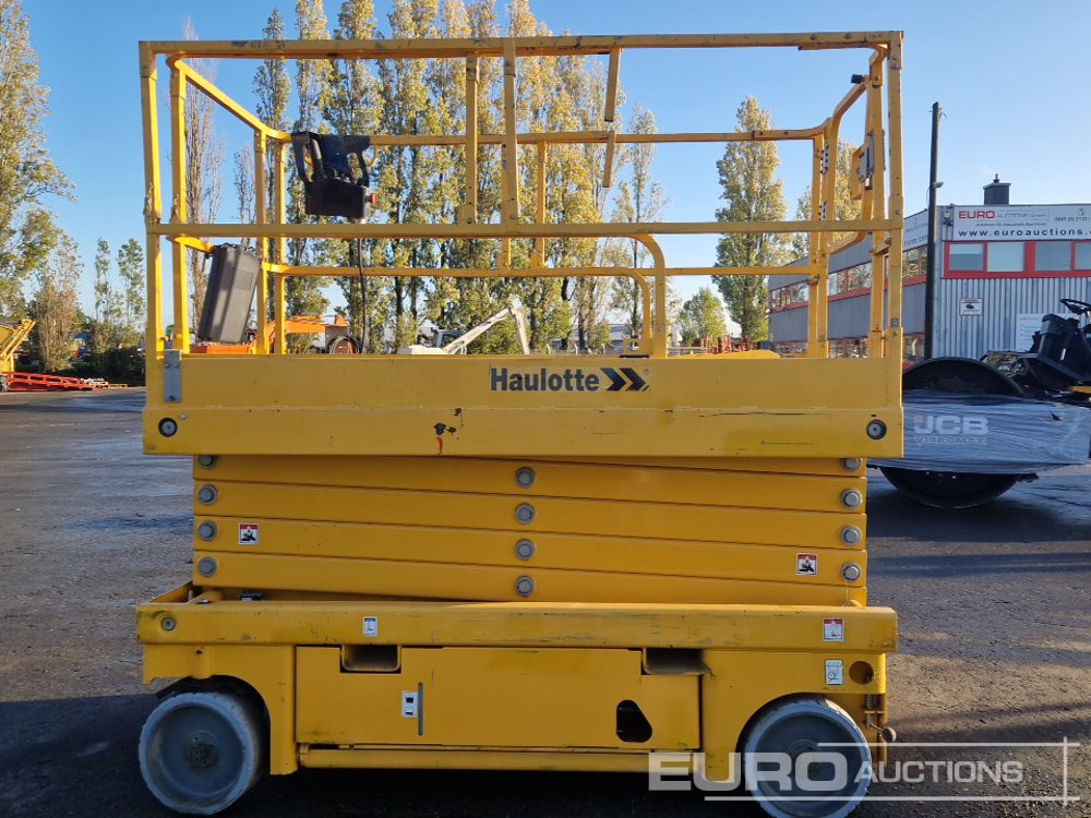 2016 Haulotte Compact 12 - Scissor lift: picture 5 2016 Haulotte Compact 12 - Scissor lift: picture 5