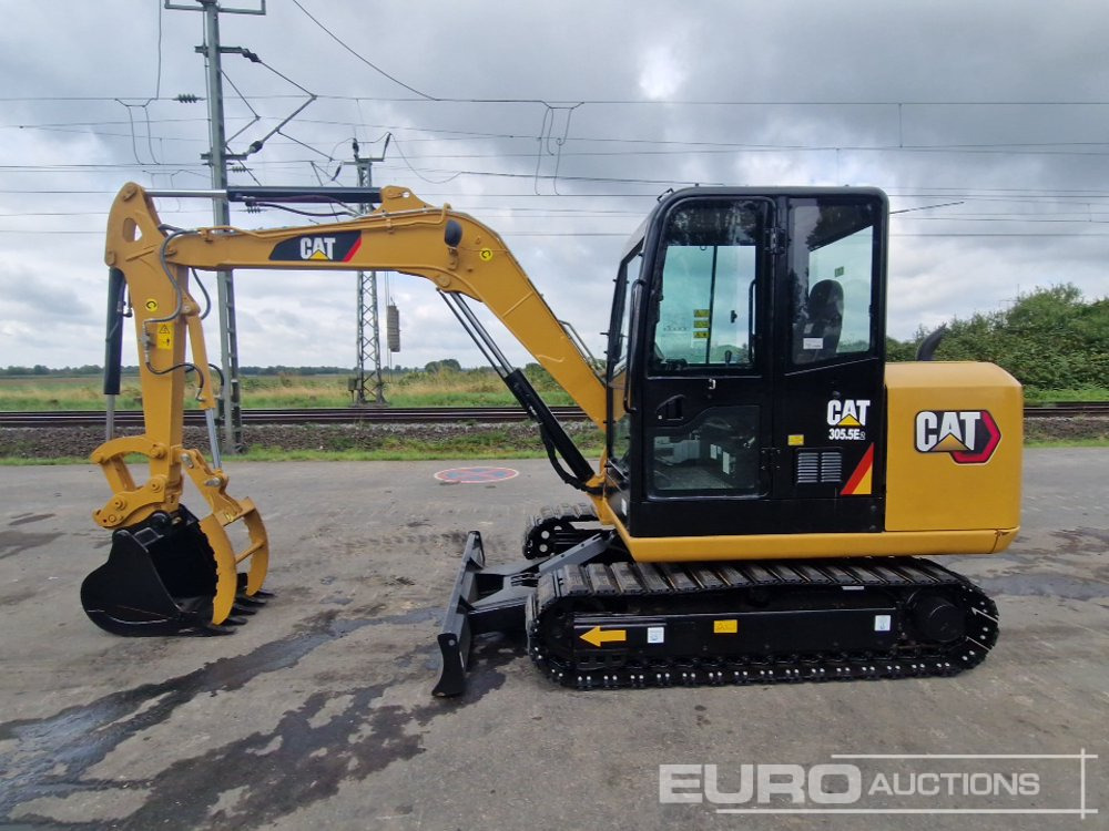 2017 CAT 305.5E2 - Mini excavator: picture 2 2017 CAT 305.5E2 - Mini excavator: picture 2