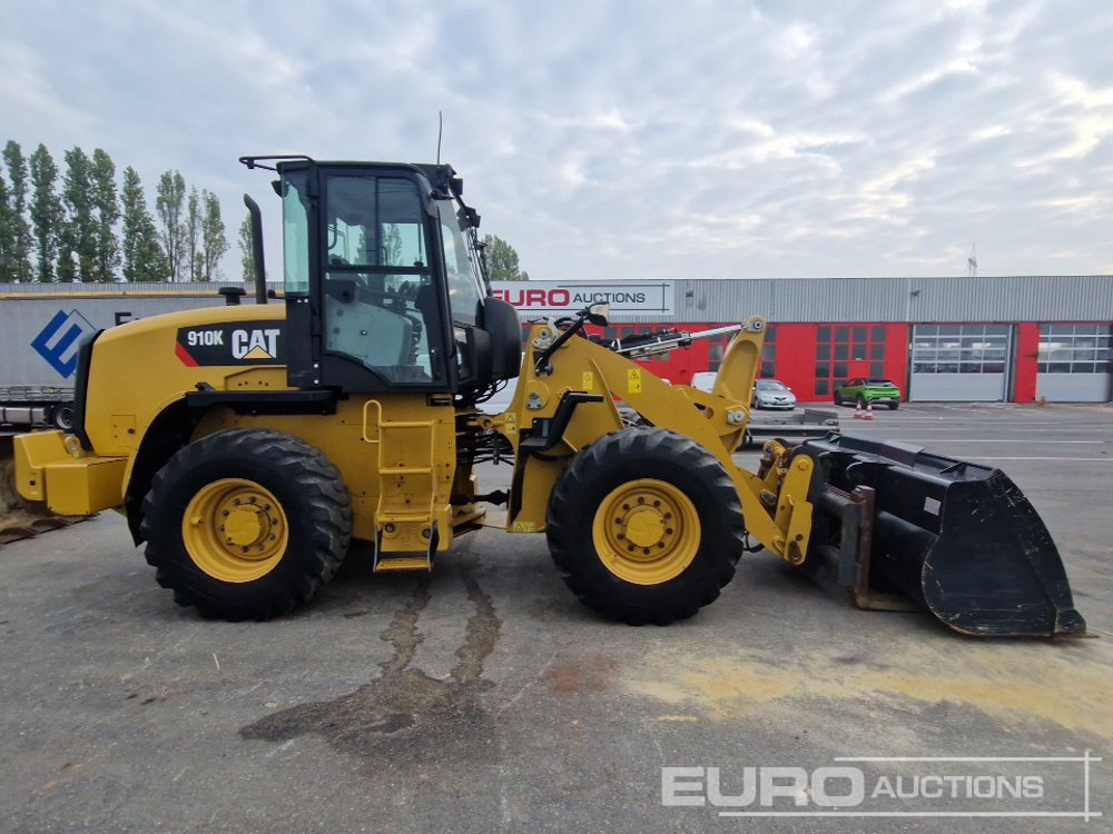 Wheel loader 2017 CAT 910K: picture 6