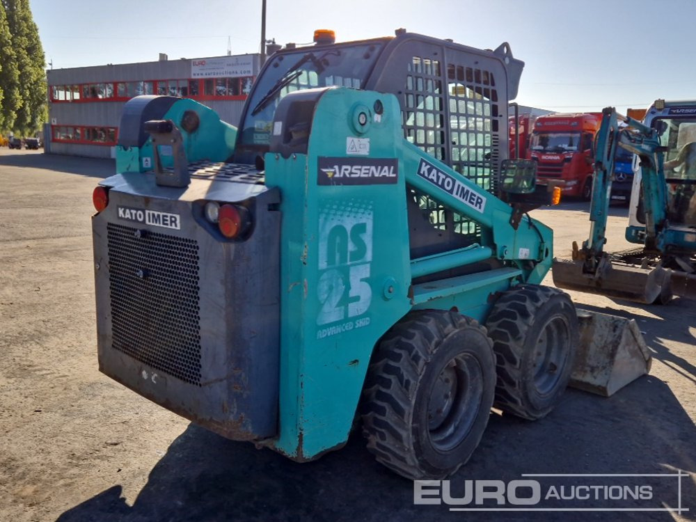 2018 Kato AS25 - Skid steer loader: picture 5 2018 Kato AS25 - Skid steer loader: picture 5