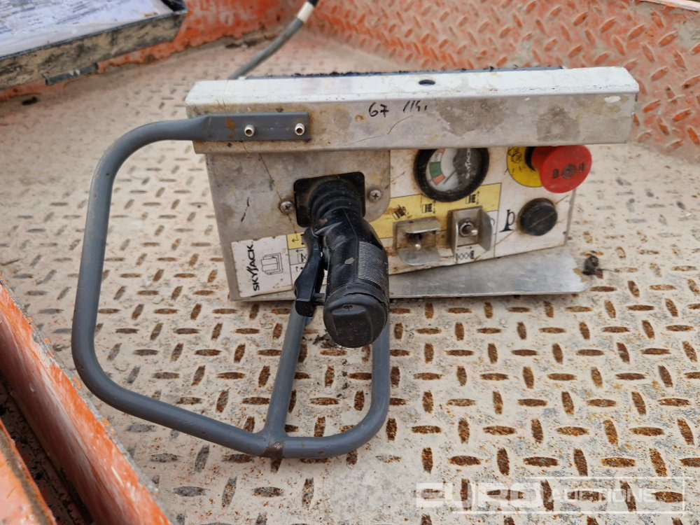 Aerial platform 2019 SkyJack SJ111-3219: picture 16