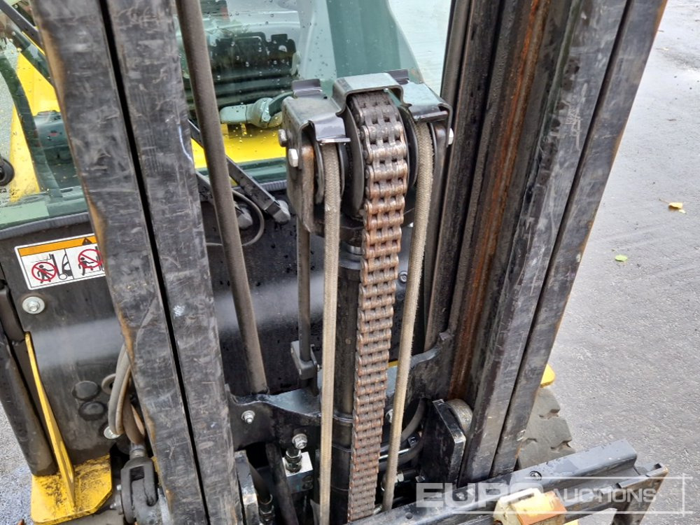 Forklift 2022 Yale ERP16VT LWB: picture 12