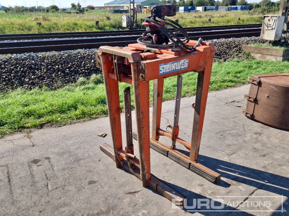 2000 Kinshofer Stone Grapple to suit Crane - Attachment for Excavator: picture 4 2000 Kinshofer Stone Grapple to suit Crane - Attachment for Excavator: picture 4