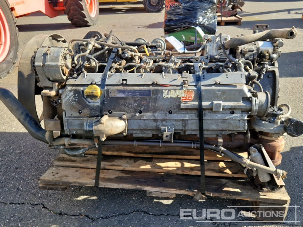 Deutz 6 Cylinder Turbo Diesel Engine - Engine: picture 5 Deutz 6 Cylinder Turbo Diesel Engine - Engine: picture 5
