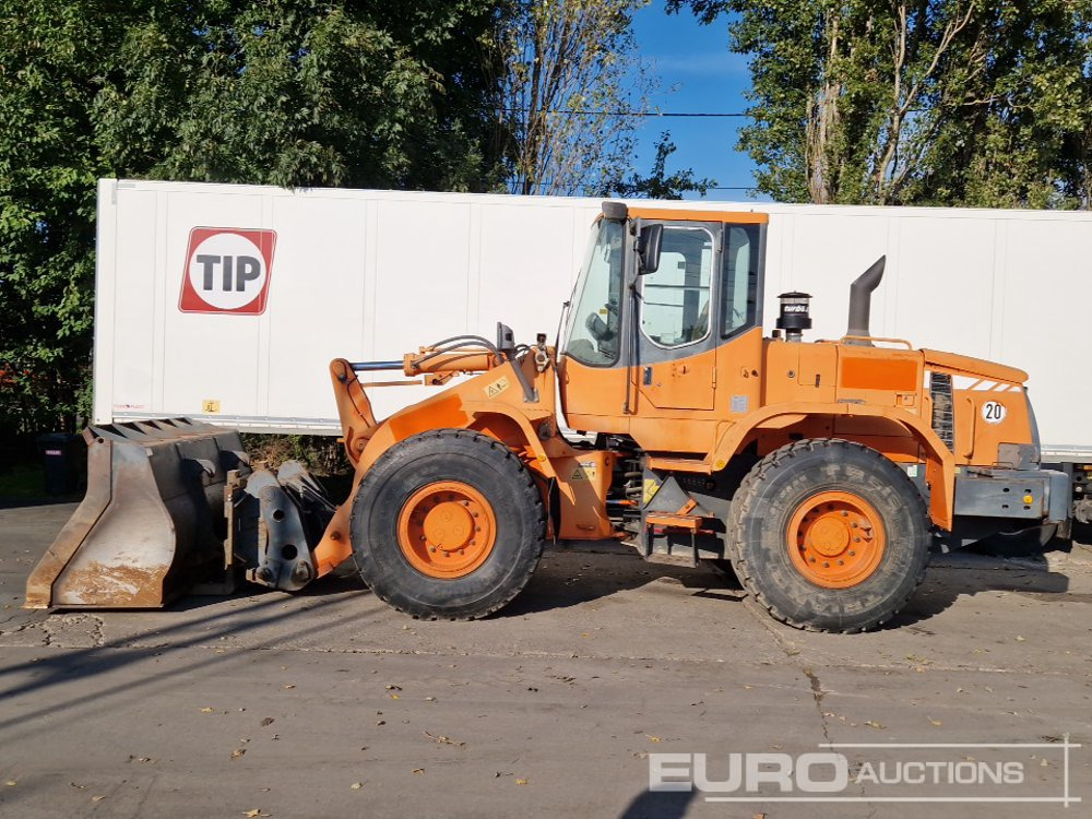 Doosan DL200 - Wheel loader: picture 2 Doosan DL200 - Wheel loader: picture 2