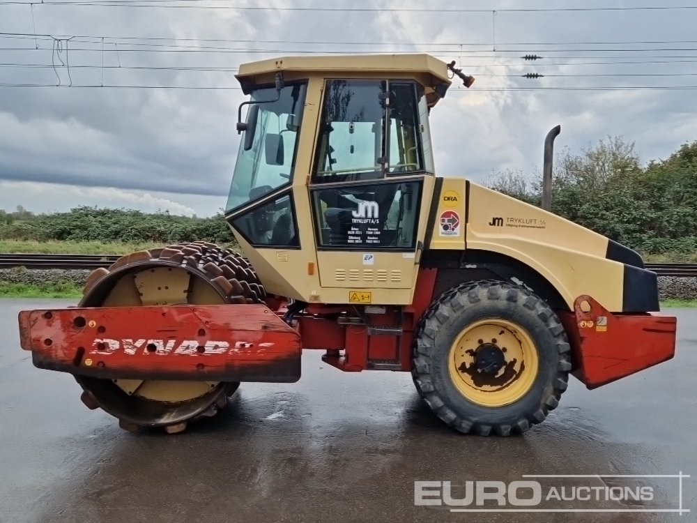 Dynapac CA152D/LN - Roller: picture 2 Dynapac CA152D/LN - Roller: picture 2