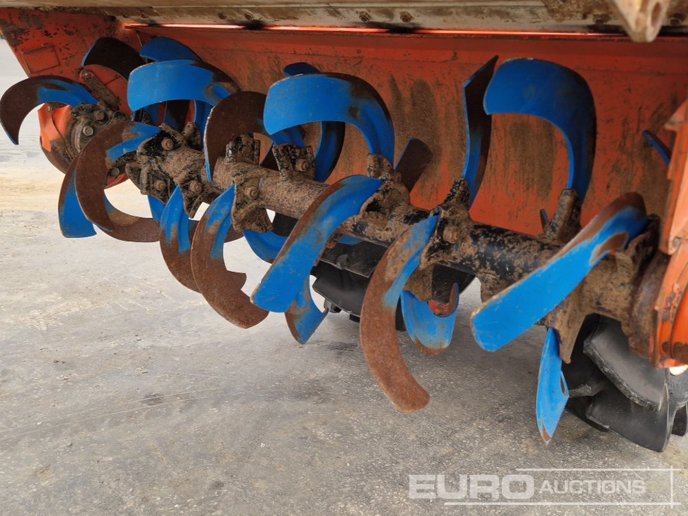 Compact tractor Hinomoto C144: picture 15