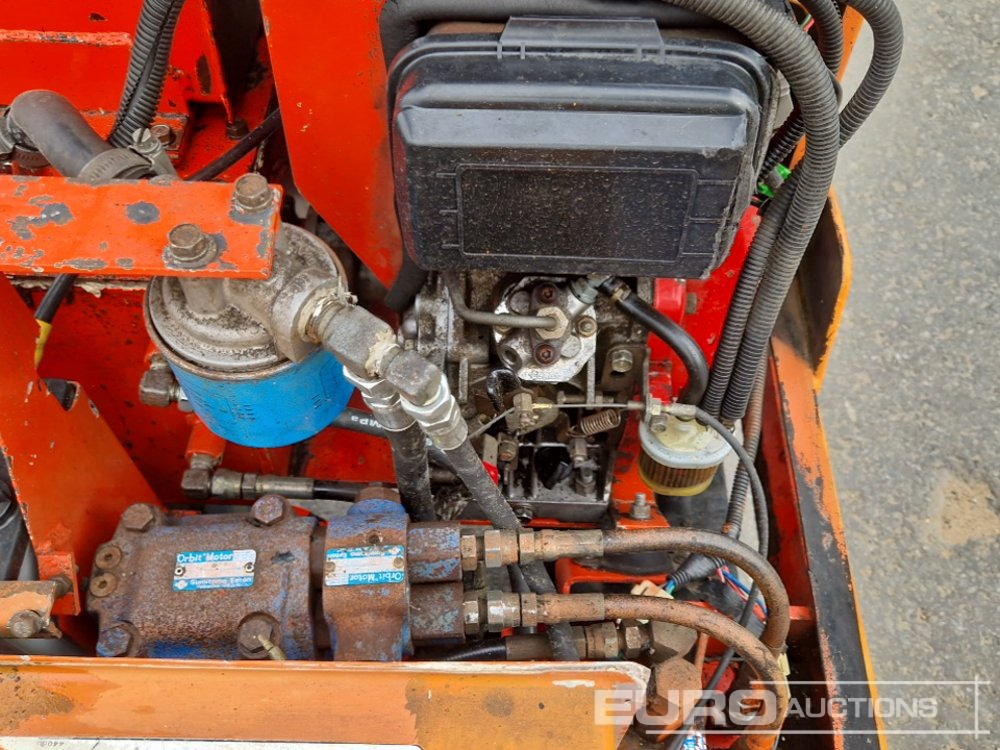 Mini excavator IHI IS-4GX: picture 15
